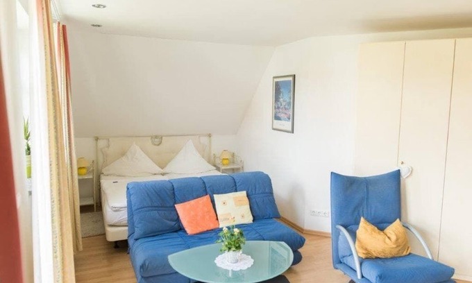 Neualbenreuth Apartment | Cozy apartment with fully equipped kitchen
