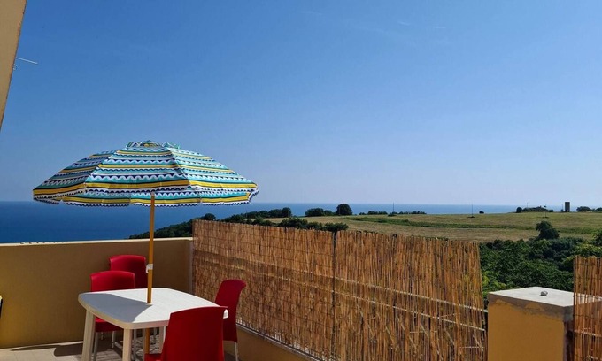 San Vito Chietino Apartment | Cozy apartment with terrace – Costa dei Trabocchi - in San Vito Chietino