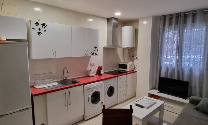 Pueblo Nuevo House | Cozy Apartment 2km from Plaza de Toros