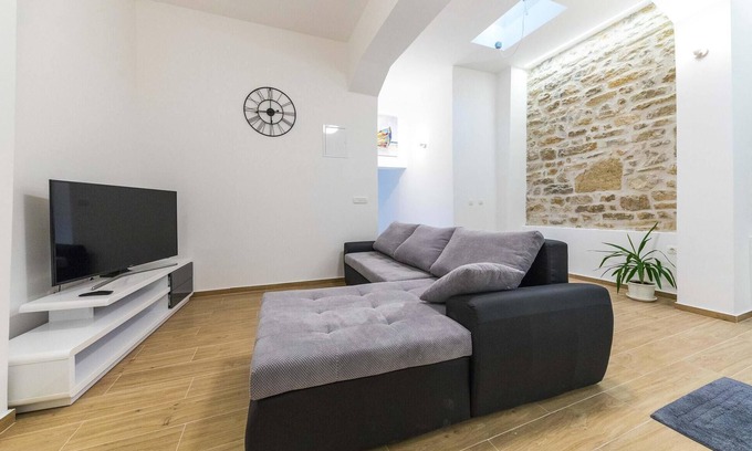 Kastel Sucurac Apartment | Cozy apartment in Kastel Sucurac