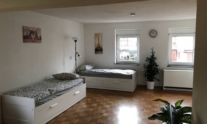 Heiligenrode House | Cozy apartment in a prime location! Discover Kassel and the surrounding area