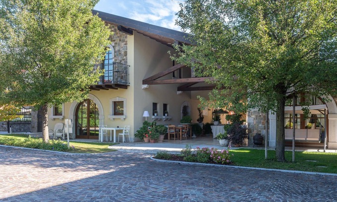 Mariano del Friuli Apartment | Cozy apartment in Corona GO with WiFi