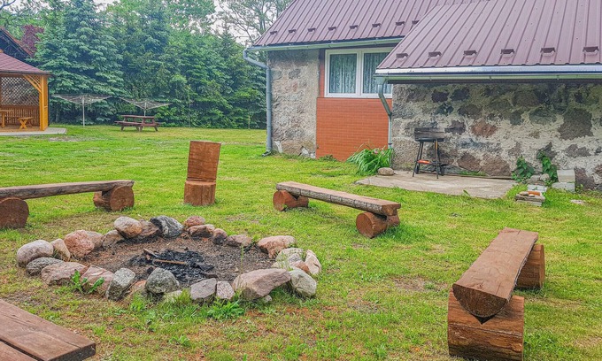 Drawno Apartment | Cozy apartment in Dominikowo with WiFi