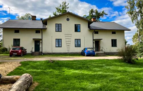 Kristinehamn Apartment | Cozy Apartment In Kristinehamn
