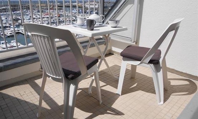 La Turballe Apartment | Cozy apartment in La Turballe - 2/4 people, near beach and center, parking included