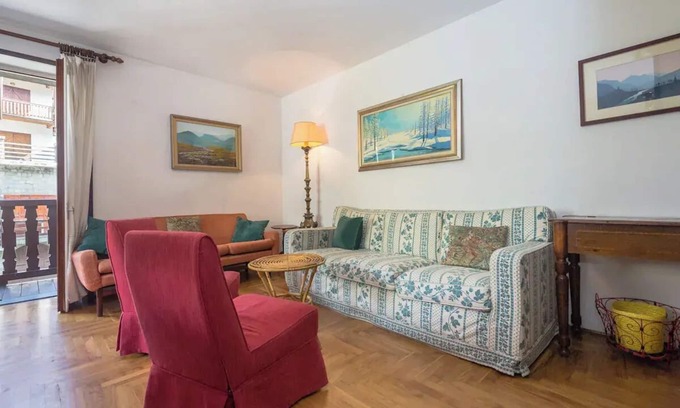 Courmayeur Apartment | Cozy apartment in the center of Courmayeur