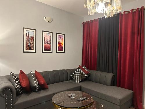 Murree Apartment | Cozy apartment in the mountains