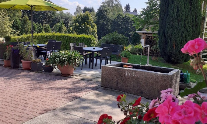 Lichtenhain Apartment | Cozy Apartment near Forest in Lichtenhain
