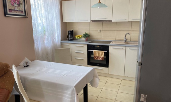 Constanta Apartment | Cozy Apartment