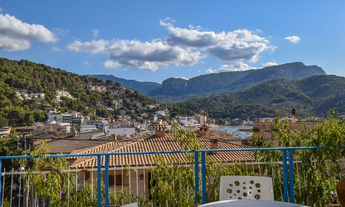 Puerto de Soller House | Cozy apartment with sea views,sunny terraces and walking distance from the beach