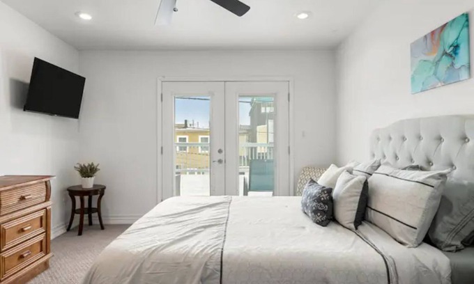 Downtown Baltimore House | Cozy Baltimore Townhome
