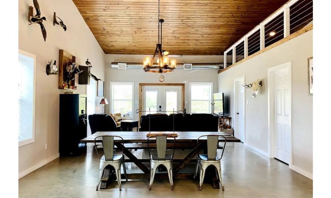 Marietta House | Cozy Barndominium on 100-Acre MW3 Ranch