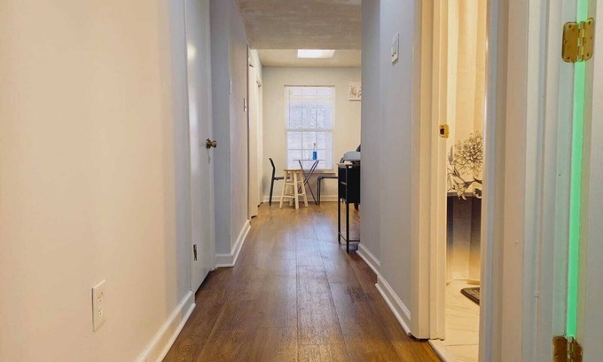 Leisure World House | Cozy basement apartment in amazing Silver Spring with AC, WiFi