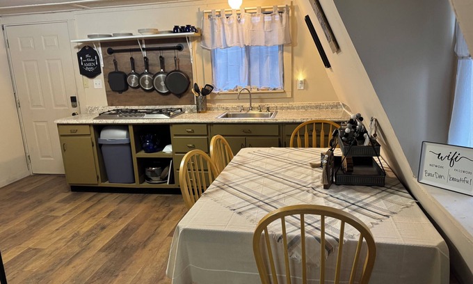 Cloudcroft Cabin | Cozy Bear Den