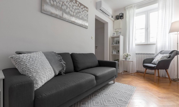 Zagreb Apartment | Cozy&Bright 2BD in Prime Location! Walk Everywhere