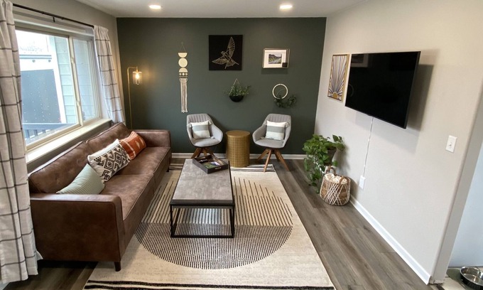 Buena Vista House | Cozy BV Home w/views: 1mi to Main St STR-111