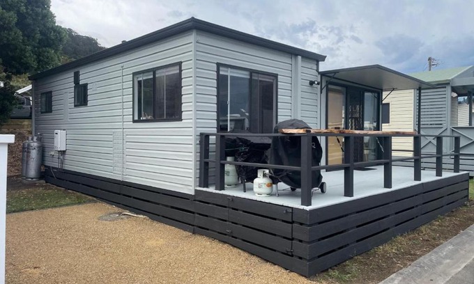 Apollo Bay Other | Cozy Cabin by the beach