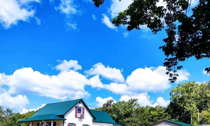 Brevort Cabin | Cozy cabin in Brevort, Michigan