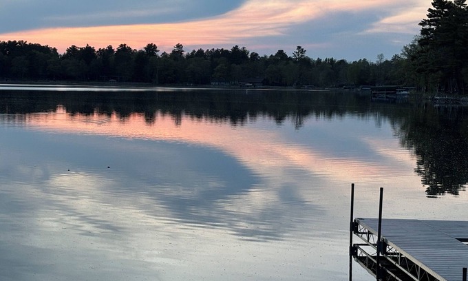 Longville Cabin | Cozy Cabin on Girl Lake