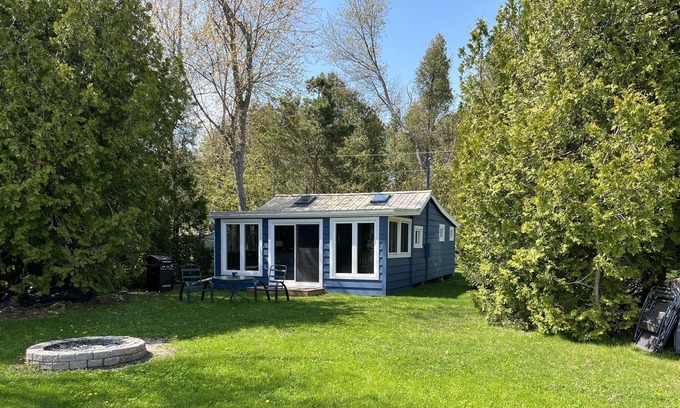 Brighton Cabin | Cozy Cabin on Lake Ontario near Brighton / Prince Edward County