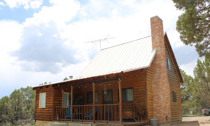 Fairview Cabin | Cozy cabin