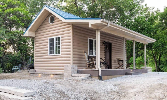 Miller Beach House | Cozy Cabin w/Loft, Grill and Fire Pit