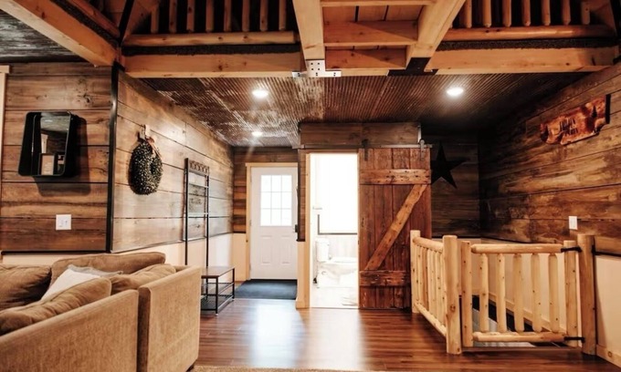 Weikert Cabin | Cozy cabin with AC, WiFi in Weikert PA
