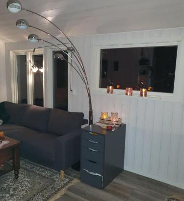 Tennevoll Ski Chalet | cozy cabin without water at lapphaungen