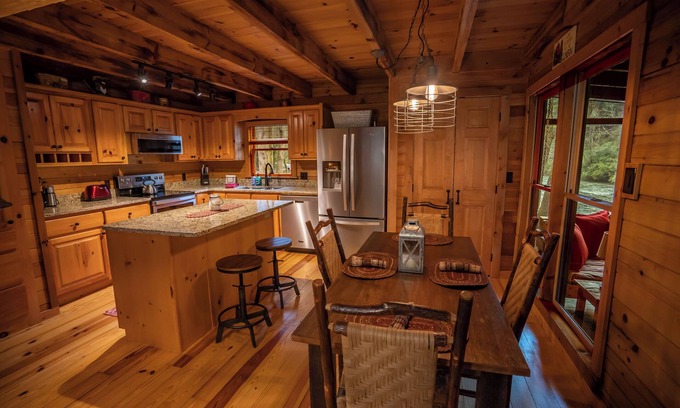 Ellijay Cabin | Cozy Cartecay River Cabin with hot tub, fire pit and porch swing bed!