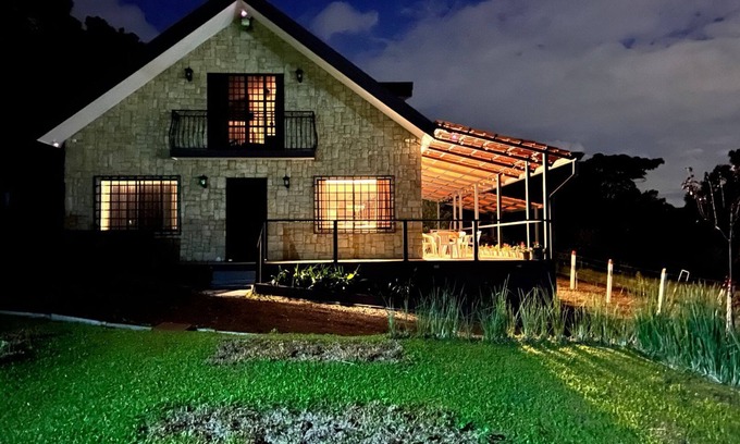 Fraijanes Ski Chalet | Cozy chalet where you will find peace and nature close to Poas Volcano