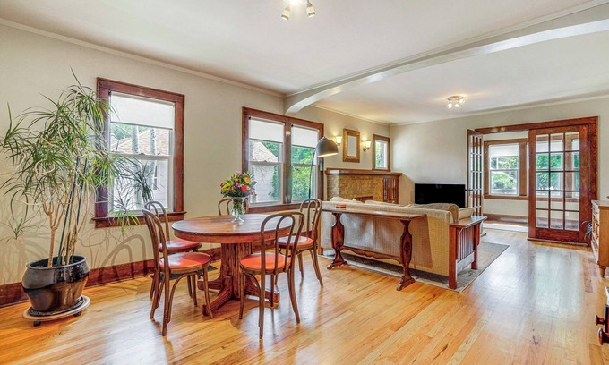 Cheyenne House | Cozy Cheyenne Home w/Yard < 1 Mi to Downtown!