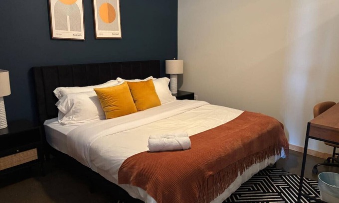 Midtown Apartment | Cozy & Chic 1BD | Midtown Luxe