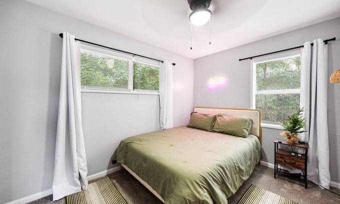 Macon House | Cozy & Clean 3 bed/1 bath in Macon