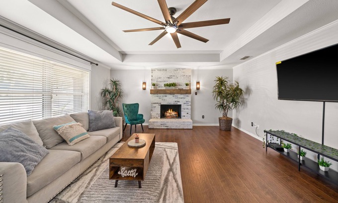 Tyler House | Cozy & Clean 4BR/2BA in South Tyler