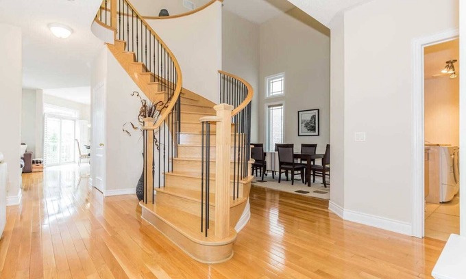 Aurora House | Cozy , clean house in heart of Aurora town , step to all different stores