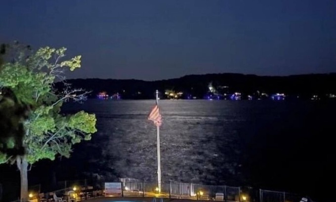 Lake Ozark Condo | Cozy, clean lake front condo