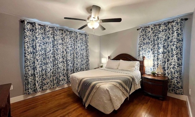 Panama City House | Cozy Coastal Bay Cottage