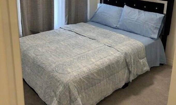 Bowmanville House | Cozy Compact 1 Bedroom Suite