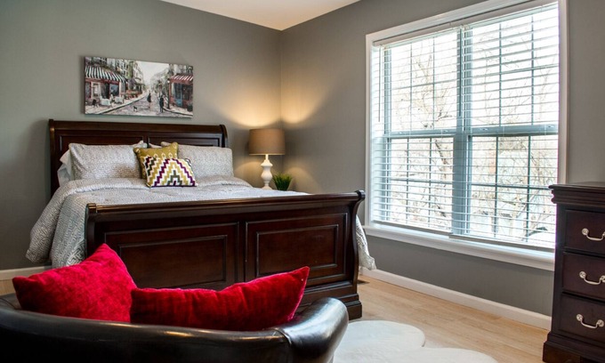 Fairfield Condo | Cozy Condo by Fairfield U/SHU Patio Washer/Dryer