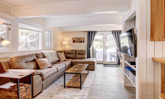 Big Sky Meadow Village Condo | Cozy Condo Near Golf, 7 Mi to Big Sky Resort!
