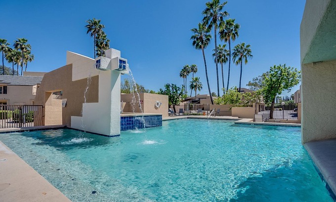 Tucson Condo | Cozy Condo with all new furniture!