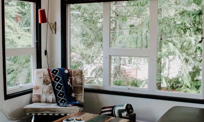 Whistler Creekside Ski Chalet | Cozy Condo with Loft |Treetop Retreat near Creekside Chairlift | Stunning Views