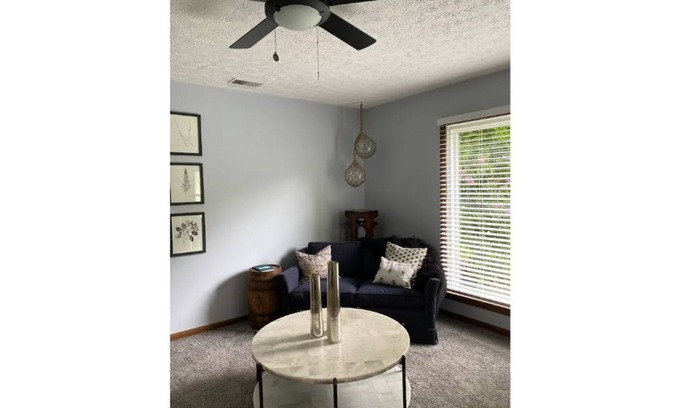 Tallmadge House | Cozy & Convenient 2BR House Perfect for Couples