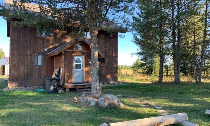 Last Chance House | Cozy & Convenient | Excellent Fishing Location - Wild West Layover