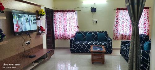 Gachibowli Apartment | Cozy Corner #2BHK Near AIG & US Embassy gachibowli