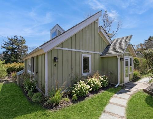 Shinnecock Hills House | Cozy cottage by the beach