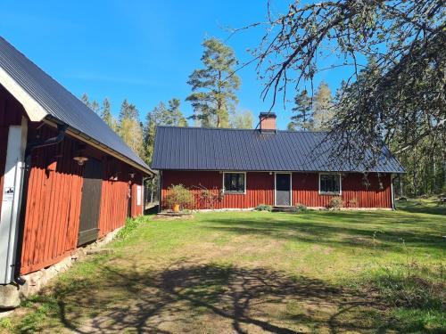 Glimakra House | Cozy cottage in the middle of the forest