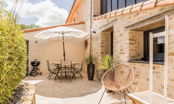 Chateau-Thebaud Cottage | Cozy Cottage Near Nantes with Pool, Terrace, and Vineyard View