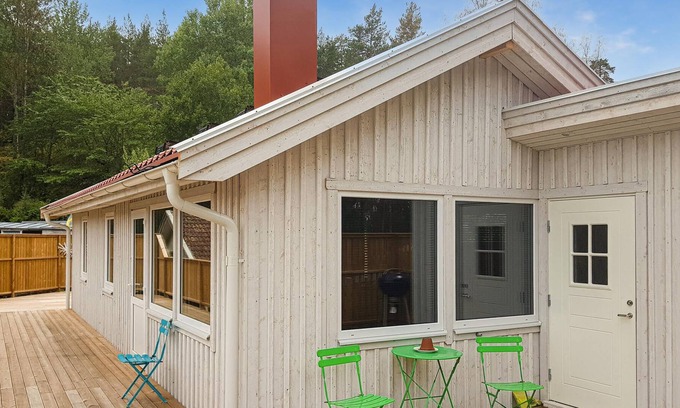 Stavsjo House | Cozy cottage near the lake!