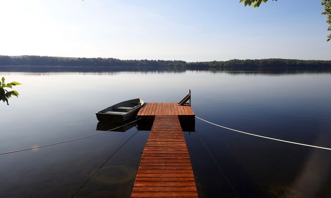 Wayne Cottage | Cozy Cottage on Beautiful Pocasset Lake in Wayne, Maine